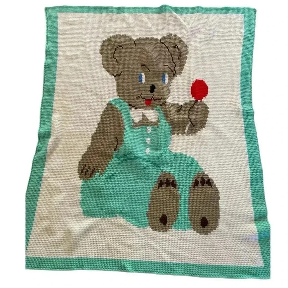 Vintage Crochet Knit Baby Teddy Bear Teal White Throw Nursery Crib Blanket - Picture 1 of 6